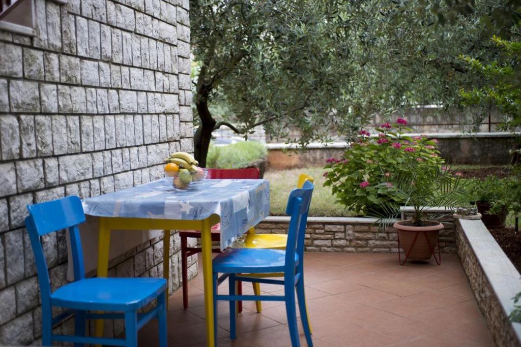 Comfortable Apartments In Peroj Near The Sea Exterior foto