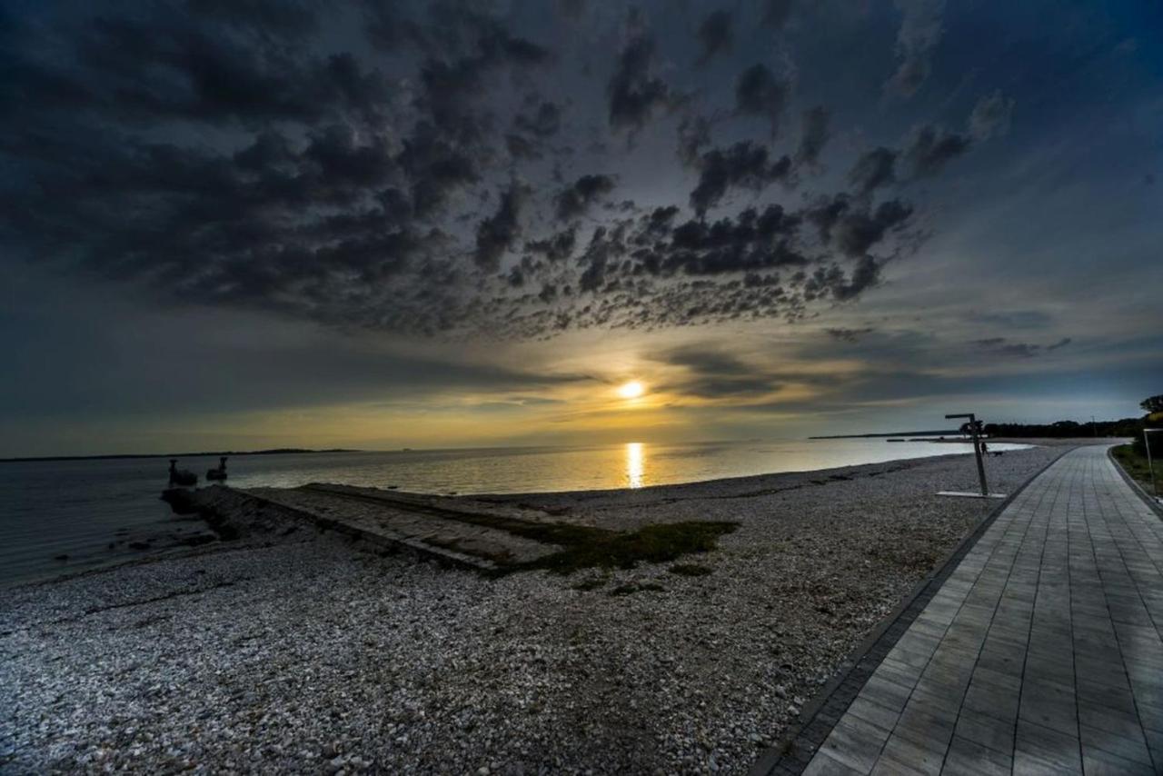 Comfortable Apartments In Peroj Near The Sea Exterior foto